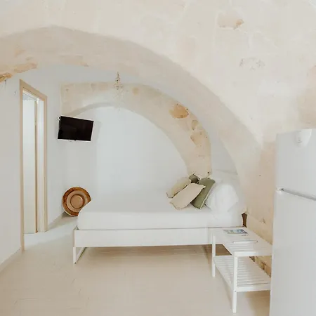 Apartment Palazzo Pezzolla By Monholiday