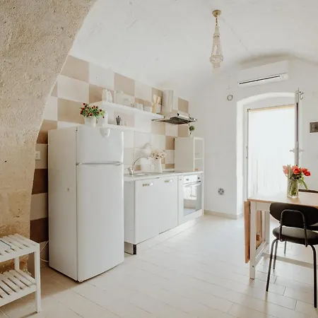 Palazzo Pezzolla By Monholiday Apartment Monopoli